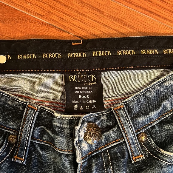 Jeans - Picture 3 of 4